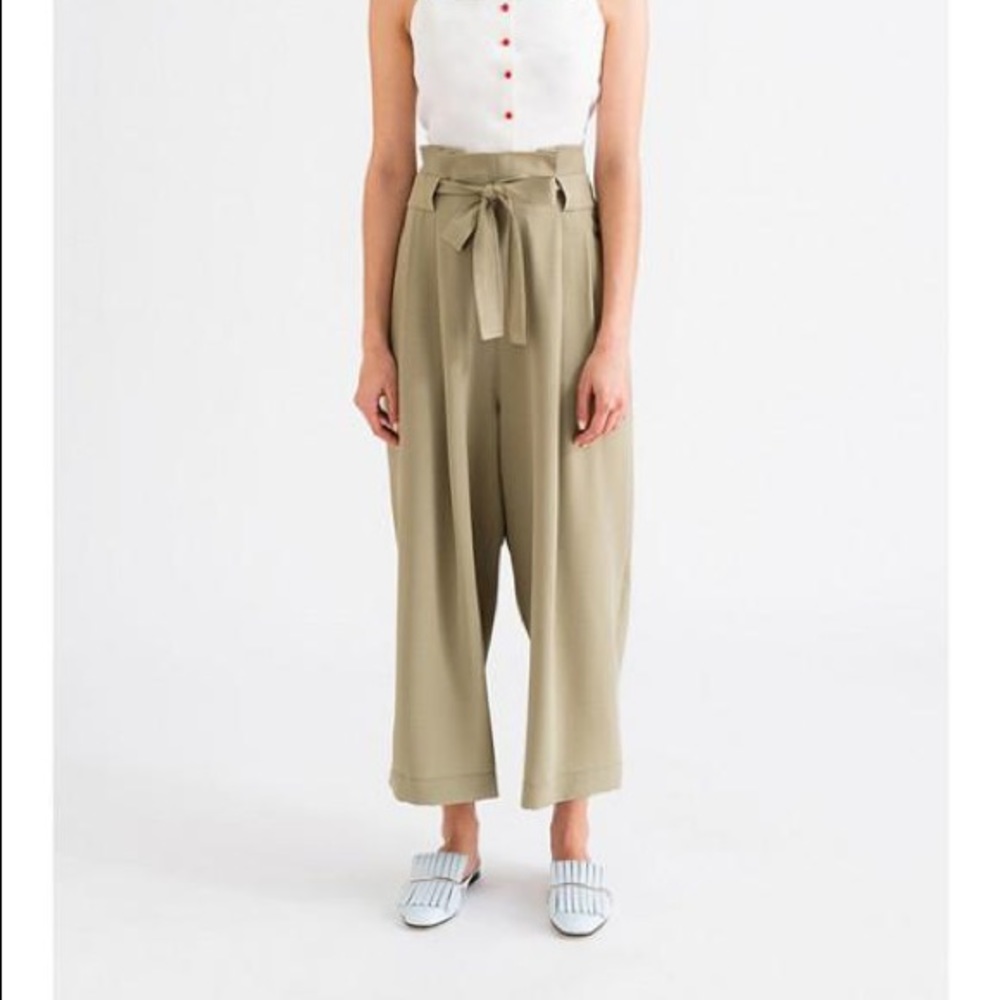 Petite Studio Paperbag Fuscia Pants in Mint XXS